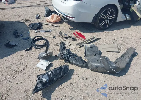 2017 Honda Accord Touring V6 z USA, uszkodzony, nr VIN 1HGCR3F97HA003642